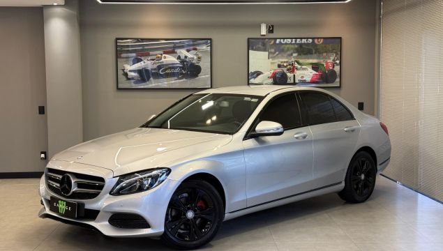 Mercedes-Benz C-180