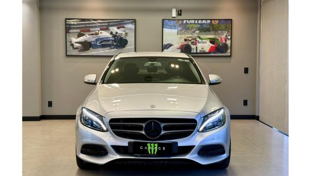 Mercedes-Benz C-180
